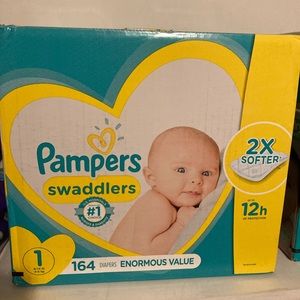 Pamper swaddlers